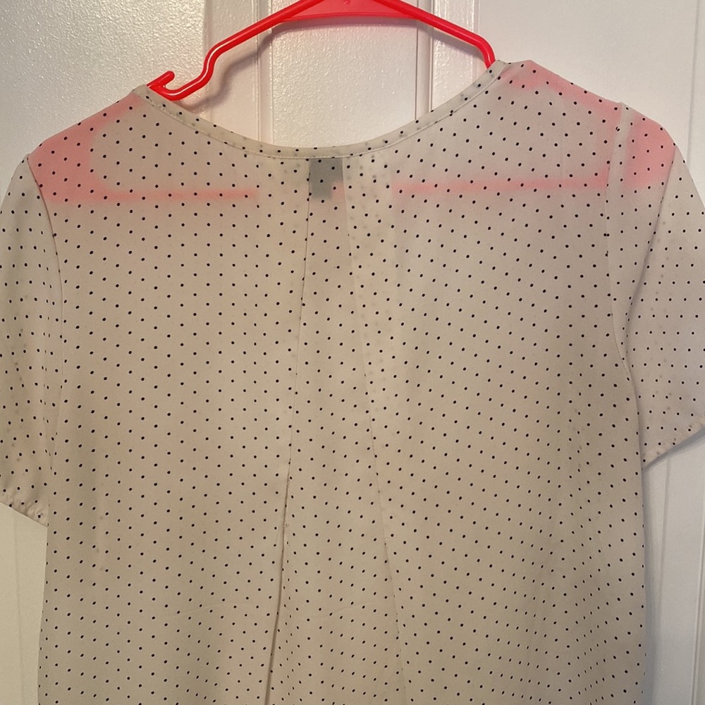 2 bundle casual blouses - Picture 6 of 6